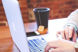 湛江軟件開發(fā)技校學(xué)費(fèi)解析 費(fèi)用構(gòu)成、性價(jià)比分析與擇校建議